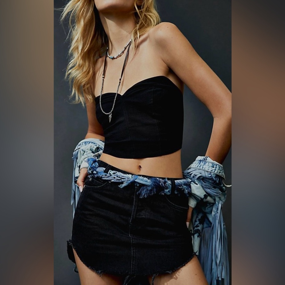 FREE People All About You Corset Top Size Medium Black New With Tags Crop Top
